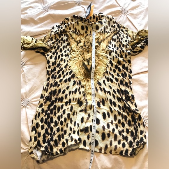 Just Cavalli animal print button down shirt. NWT in size M. - Picture 6 of 16